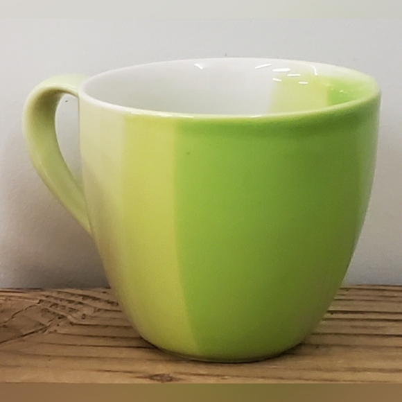 Starbuck 2005 Green Stripe Cup & Yellow Stripe Cup - Picture 8 of 11